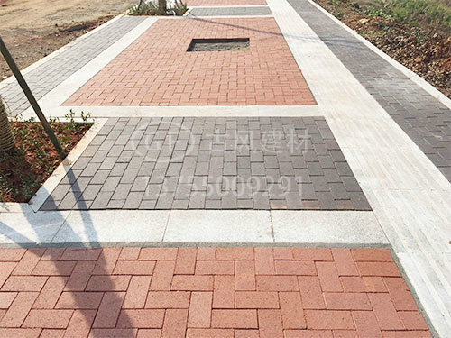 湘潭九華濱江路地面磚